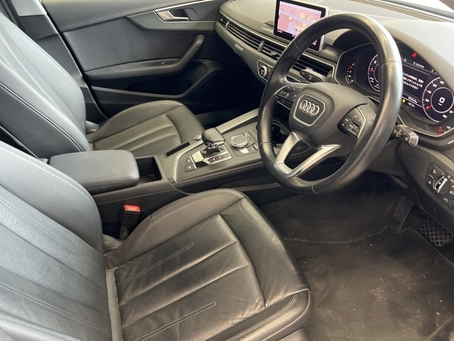 AUDI A4 2016