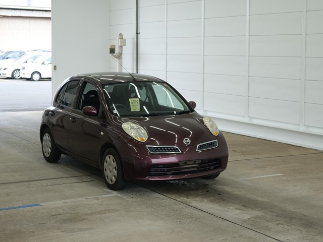 NISSAN MARCH 2010