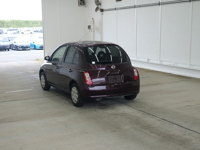 NISSAN MARCH 2010