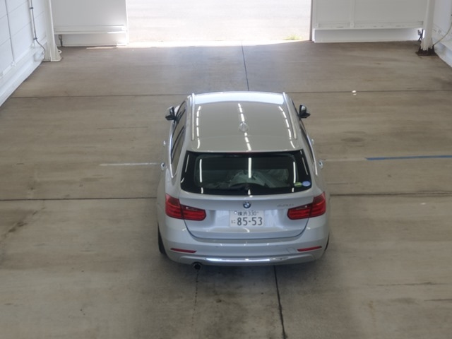 BMW 3 SERIES 2013