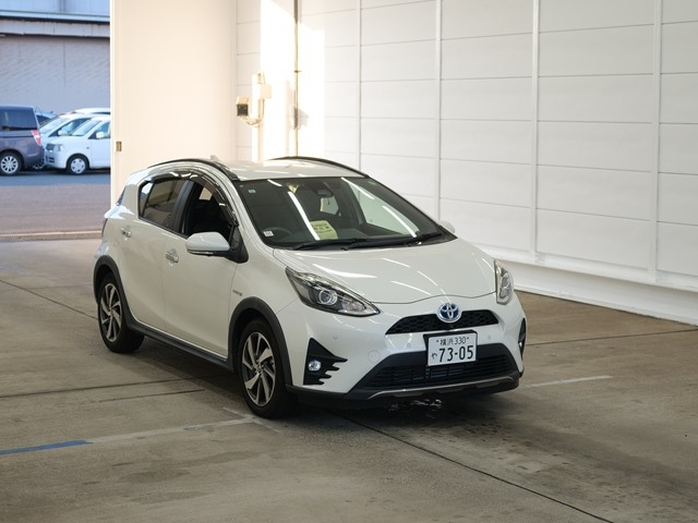 TOYOTA AQUA 2019