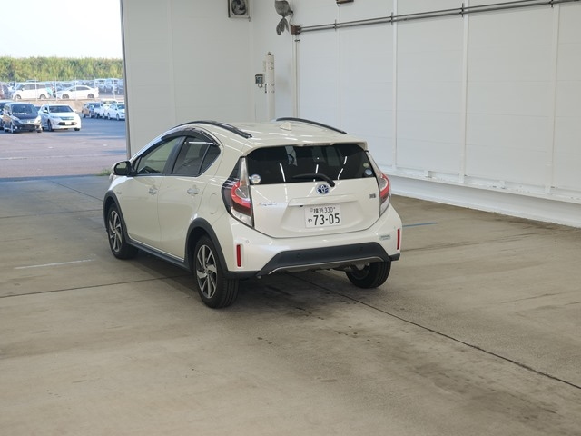 TOYOTA AQUA 2019