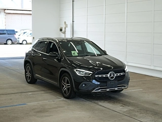 MERCEDES BENZ GLA CLASS 2020