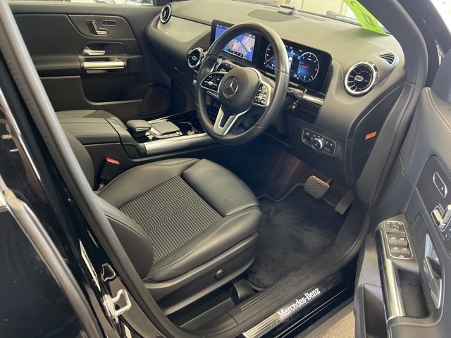 MERCEDES BENZ GLA CLASS 2020