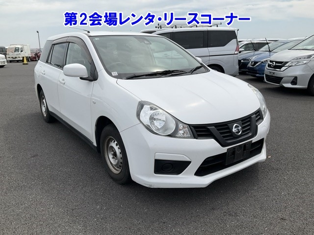 NISSAN AD 2018