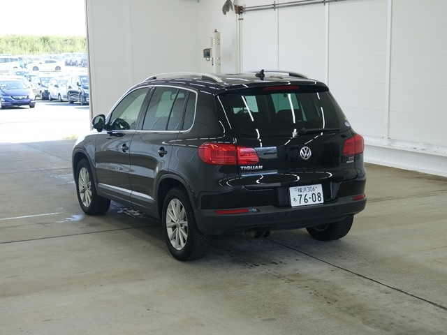 VOLKSWAGEN TIGUAN 2014