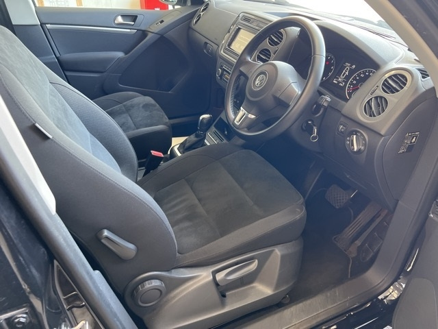 VOLKSWAGEN TIGUAN 2014