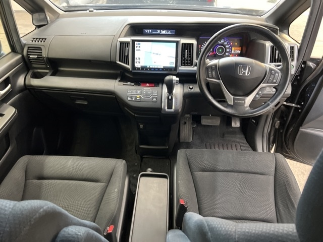 HONDA STEP WAGON 2014