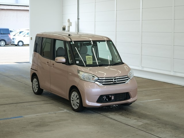 NISSAN DAYZ ROOX 2015