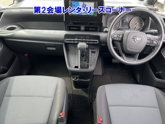 TOYOTA NOAH 2022