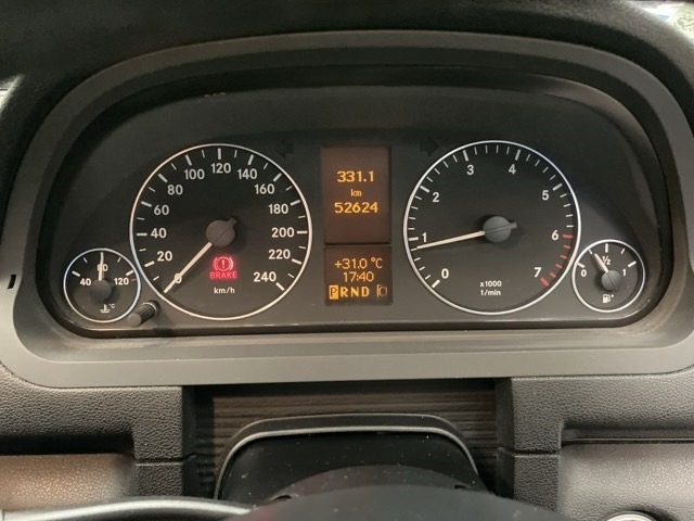 MERCEDES BENZ A CLASS 2011