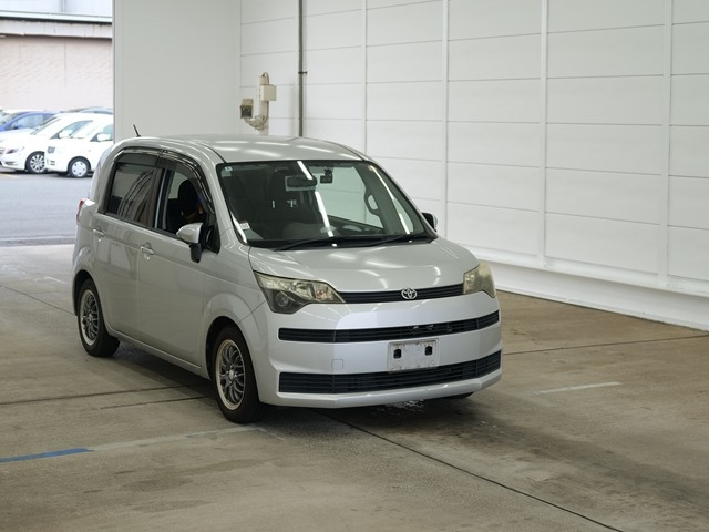 TOYOTA SPADE 2012
