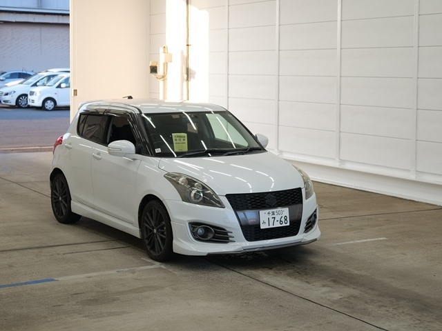 SUZUKI SWIFT 2013