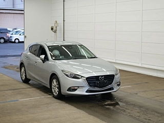 MAZDA AXELA 2017