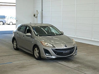 MAZDA AXELA 2010