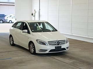 MERCEDES BENZ B CLASS 2012