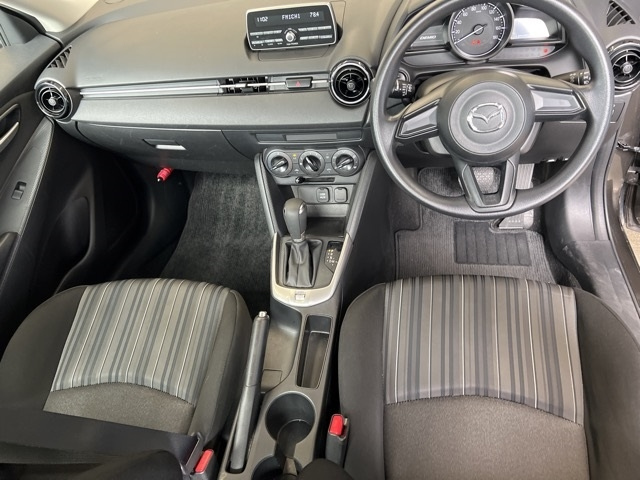 MAZDA DEMIO 2017