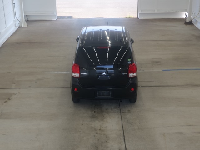 TOYOTA PORTE 2014