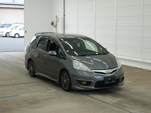 HONDA FIT SHUTTLE 2013