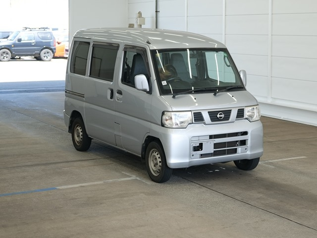 NISSAN CLIPPER VAN 2012