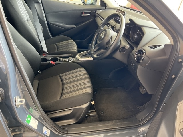 MAZDA MAZDA2 2020