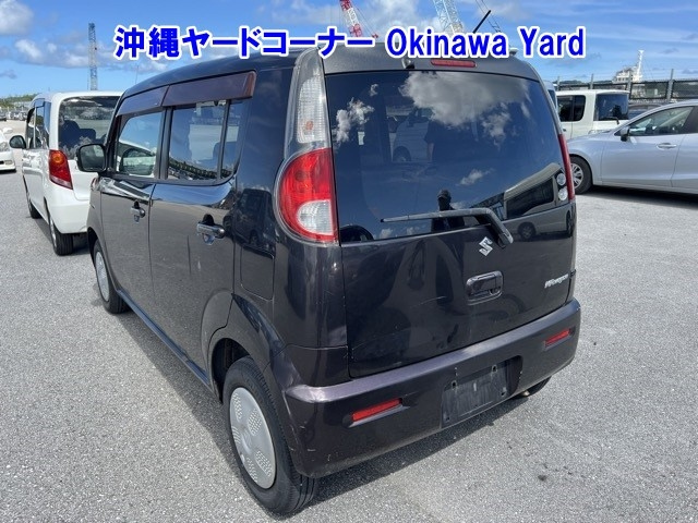 SUZUKI MRWAGON 2011