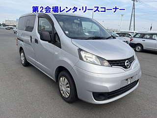 NISSAN NV200 2018