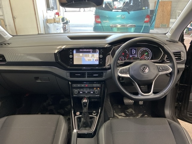 VOLKSWAGEN T-CROSS 2020