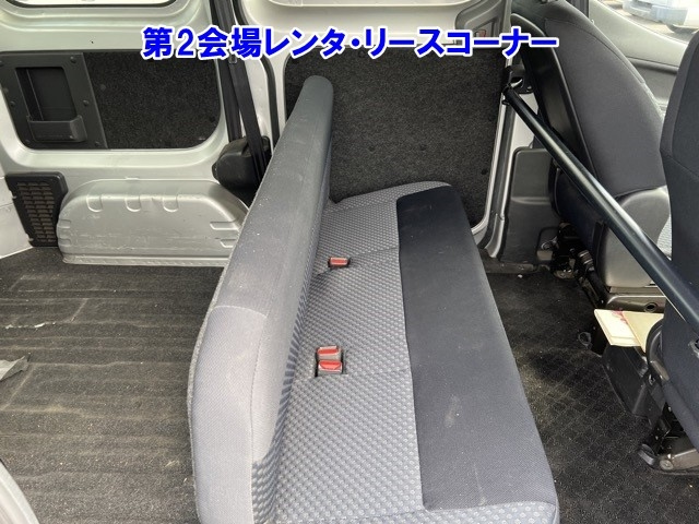 NISSAN NV200 2018