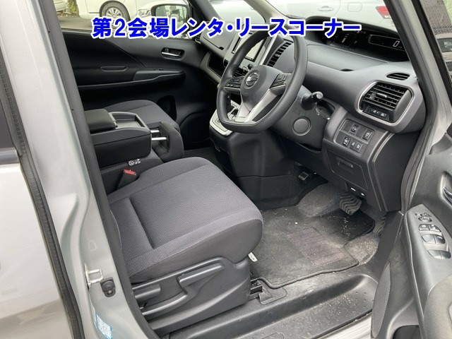 NISSAN SERENA 2019