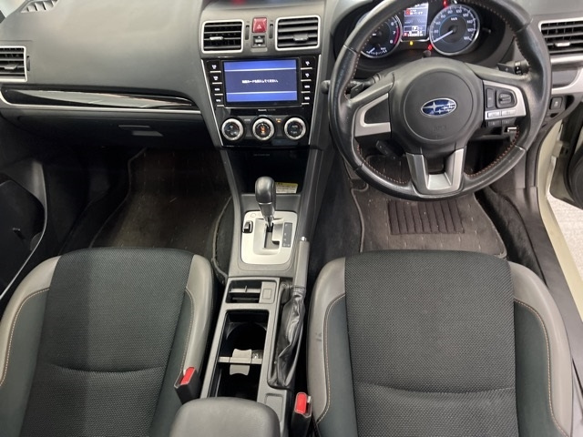 SUBARU XV 2016