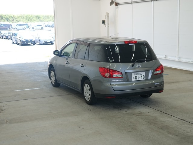 NISSAN WINGROAD 2010