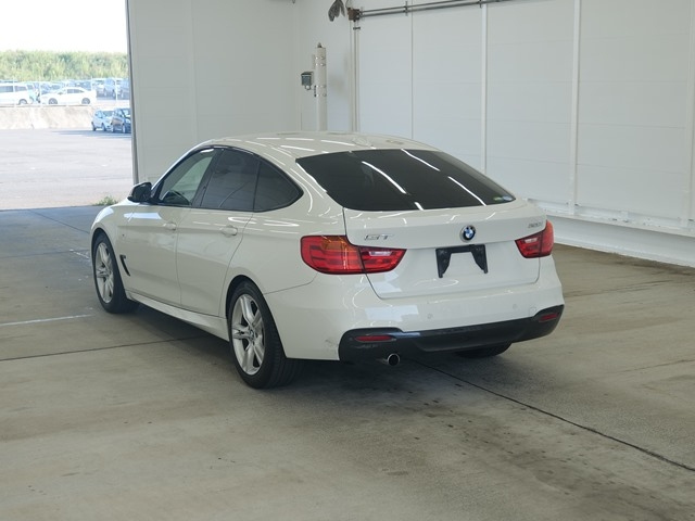BMW 3 SERIES 2016