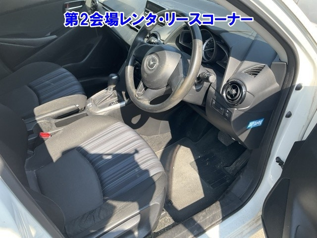 MAZDA DEMIO 2016