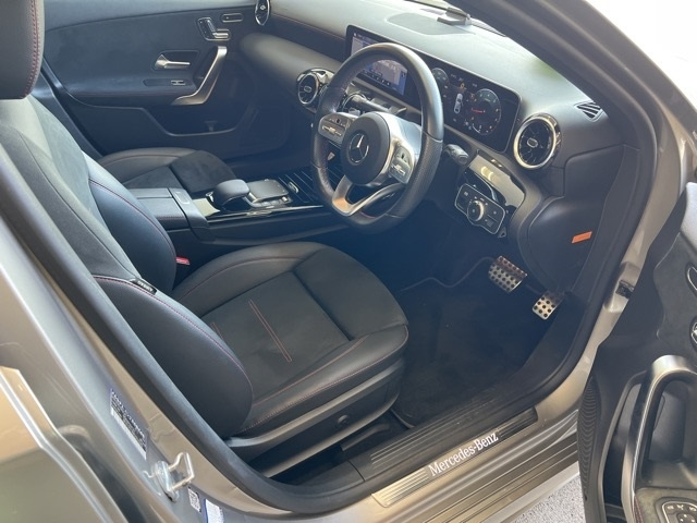MERCEDES BENZ A CLASS 2020