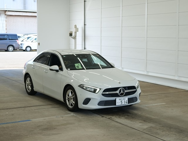 MERCEDES BENZ A CLASS 2020