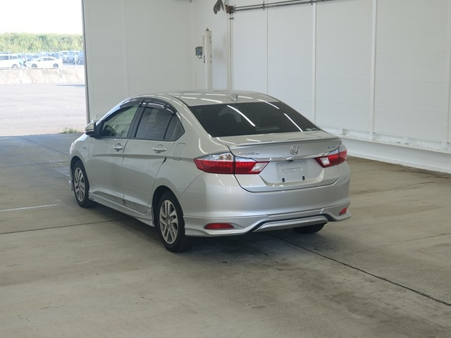HONDA GRACE 2015