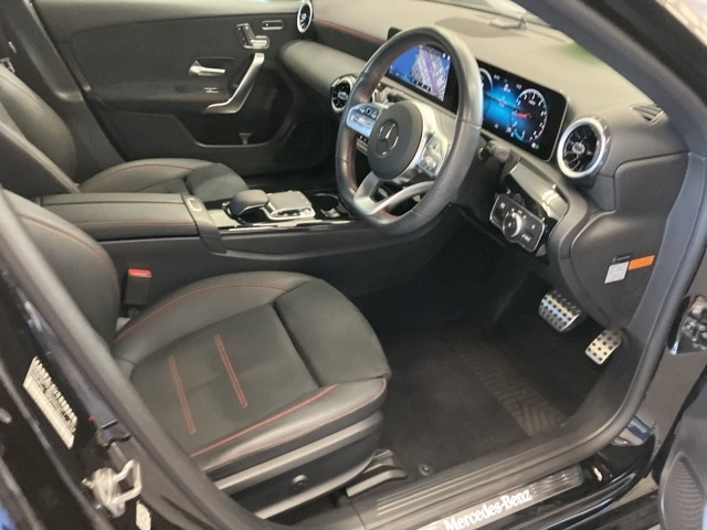 MERCEDES BENZ A CLASS 2021