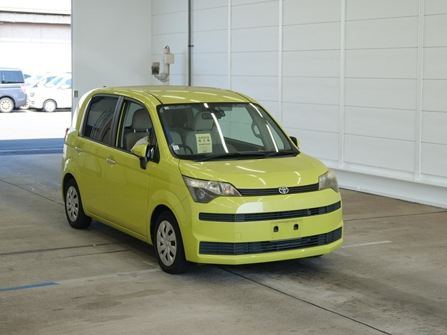 TOYOTA SPADE 2012