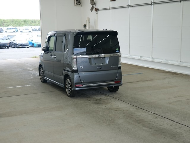 HONDA N BOX 2015