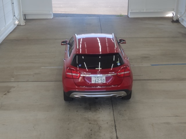 MERCEDES BENZ GLA CLASS 2015
