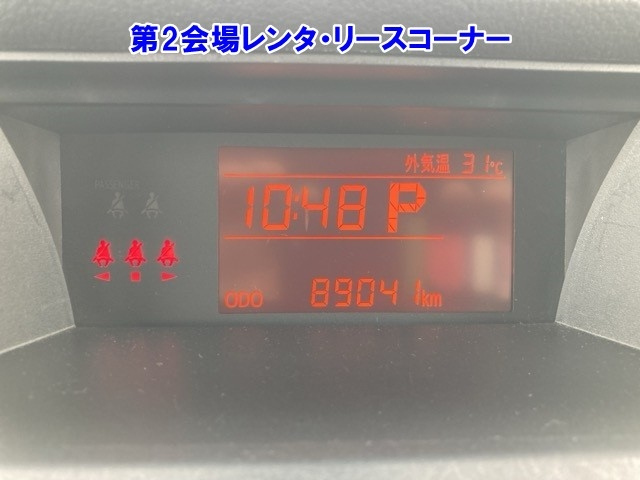 TOYOTA ROOMY 2023