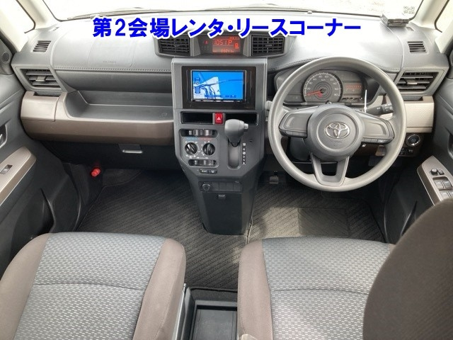 TOYOTA ROOMY 2023