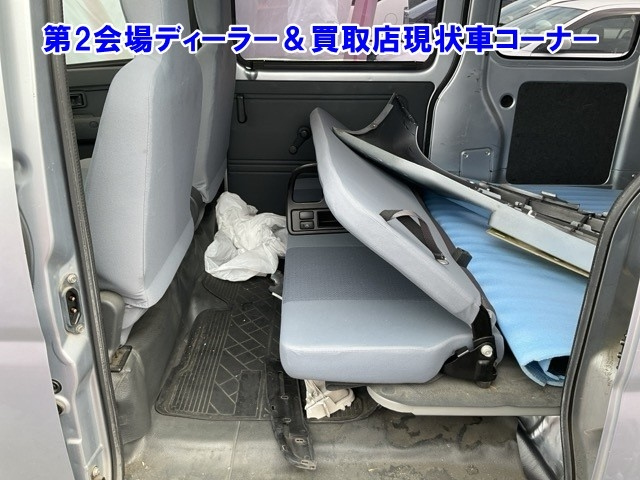 DAIHATSU HIJET VAN 2010