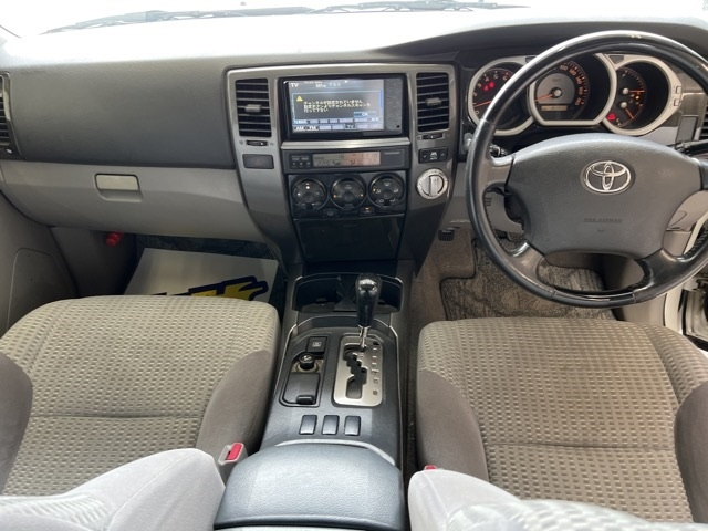 TOYOTA HILUX SURF 2009