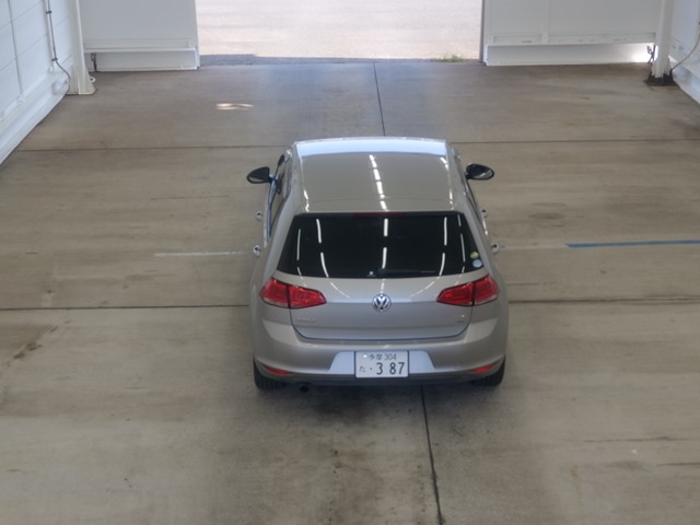 VOLKSWAGEN GOLF 2013