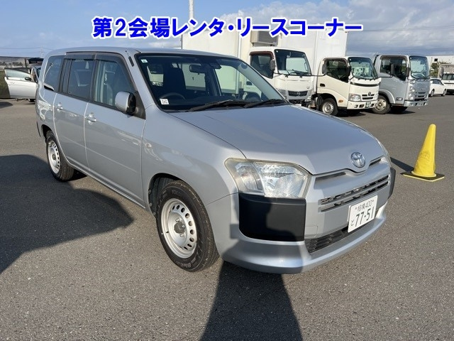 TOYOTA PROBOX 2017