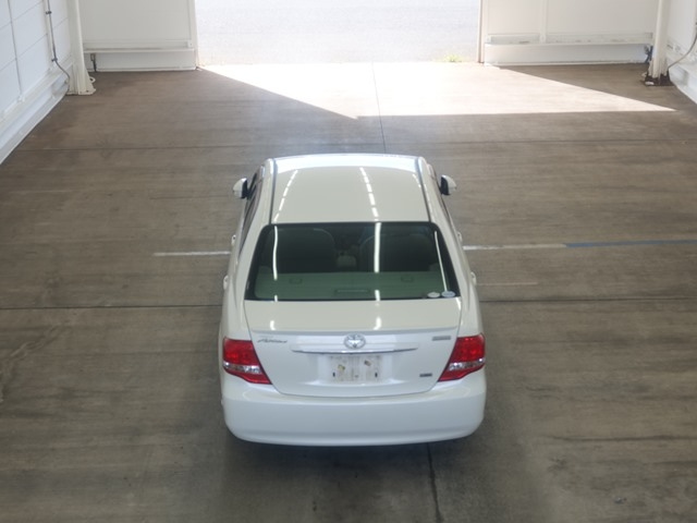 TOYOTA COROLLA AXIO 2011