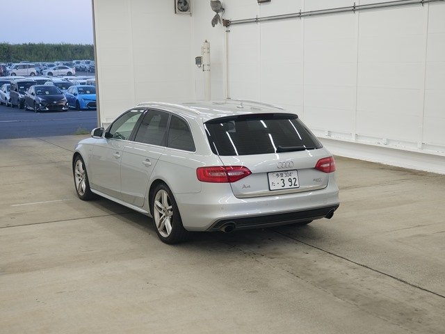 AUDI A4 2014