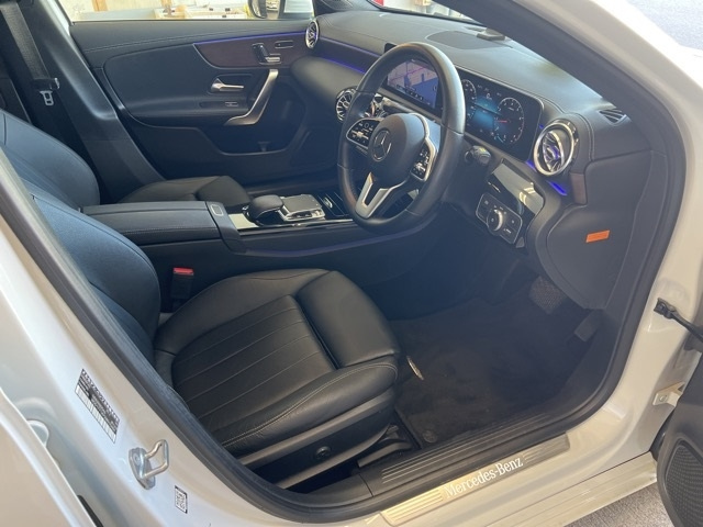 MERCEDES BENZ A CLASS 2020